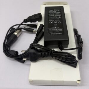 JYH-4202 42 V 2 A laadija adapterotstega
