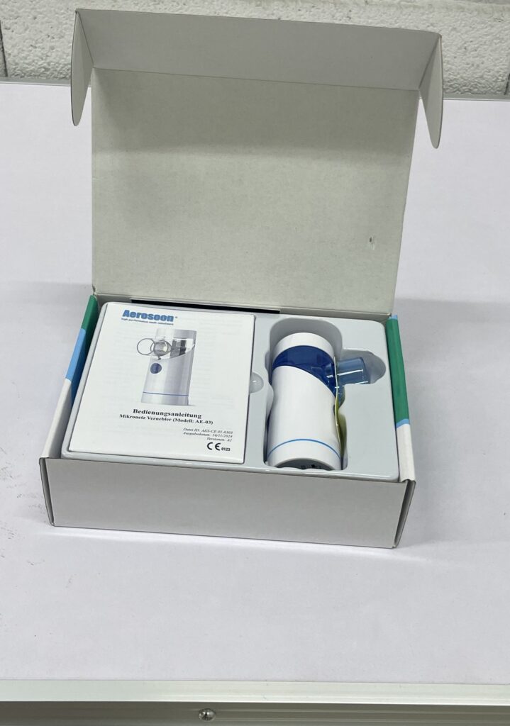 Aerosoon AE-03 kaasaskantav inhalaator